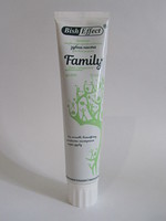 Органическая лечебно-профилактическая зубная паста Bisheffect Family 125 мл