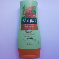 Кондиционер для волос Увлажняющий со сладким миндалем Dabur Vatika 200 мл