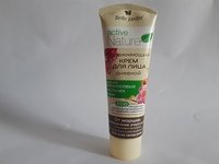 Увлажняющий крем для лица с маслом абрикосовых косточек, пион 85 мл