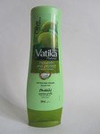 Кондиционер для волос Питание и защита с оливковым маслом Dabur Vatika 200 мл